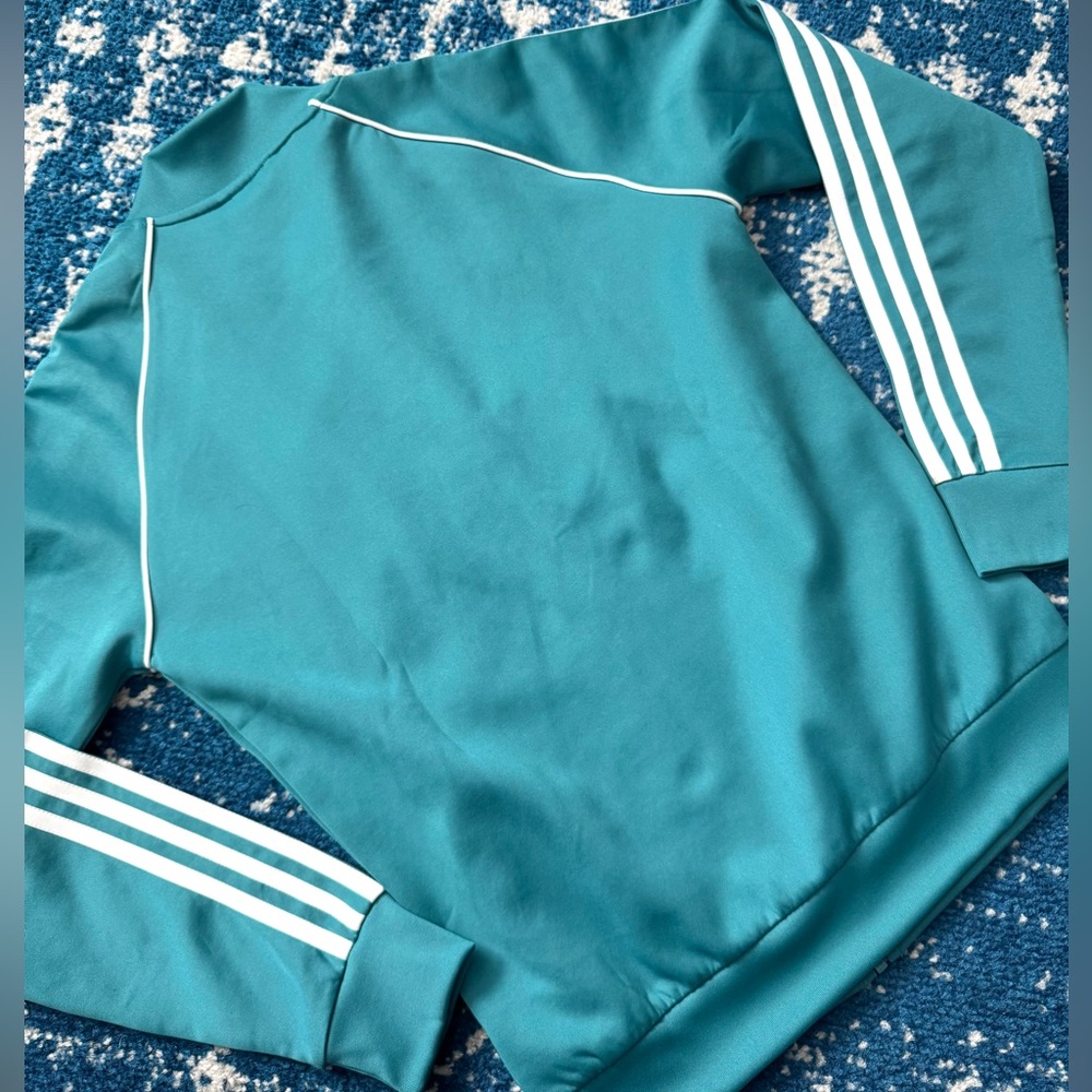 2pcs Adidas Aqua blue Tracksuit with White Accents - Picture 5 of 14